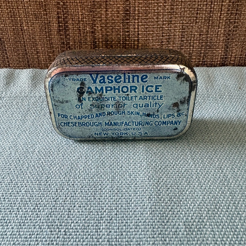 Vintage 1900s Medical First Aid Related Tin Vaseline Camphor Ice